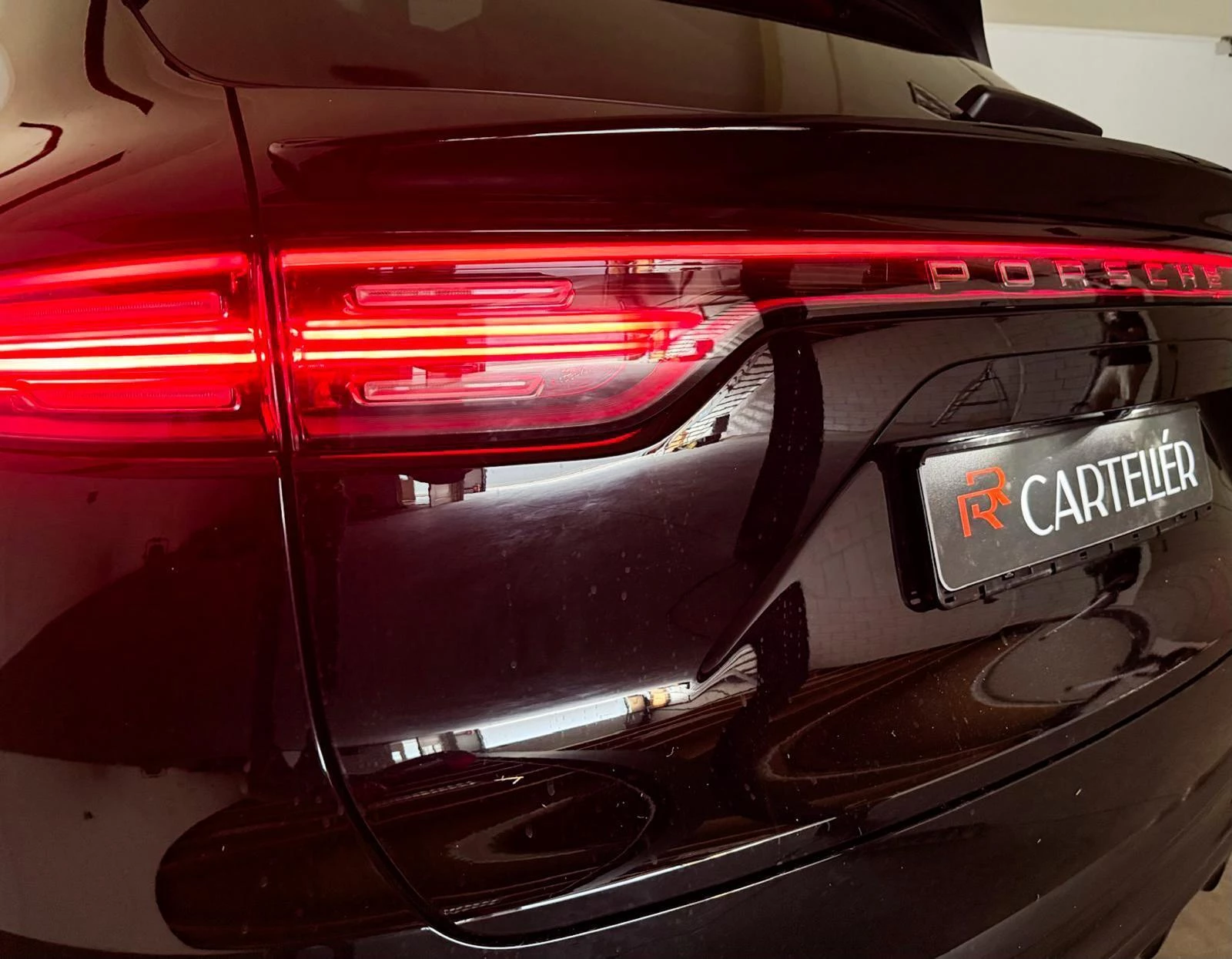 Hoofdafbeelding Porsche Cayenne
