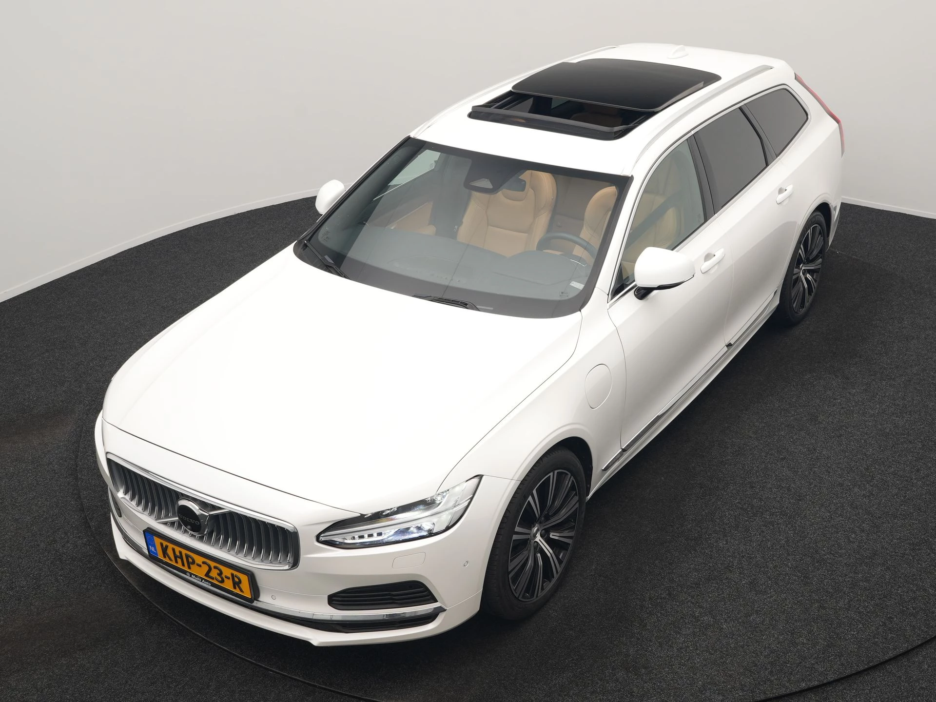 Hoofdafbeelding Volvo V90