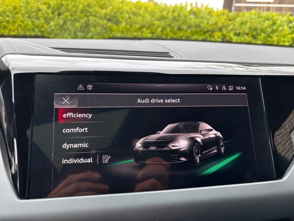 Hoofdafbeelding Audi e-tron GT