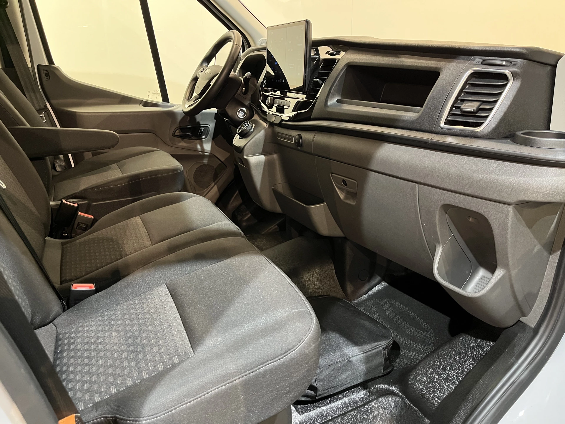 Hoofdafbeelding Ford E-Transit