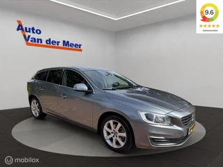 Volvo V60 1.5 T3 Kinetic / Navigatie / Half leder / Etc..