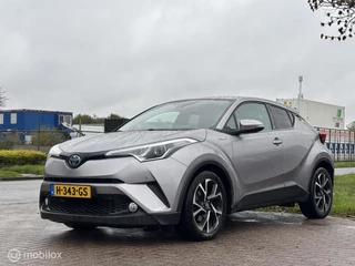 Toyota C-HR 1.8 Hybrid Bi-Tone automaat cruise navigatie
