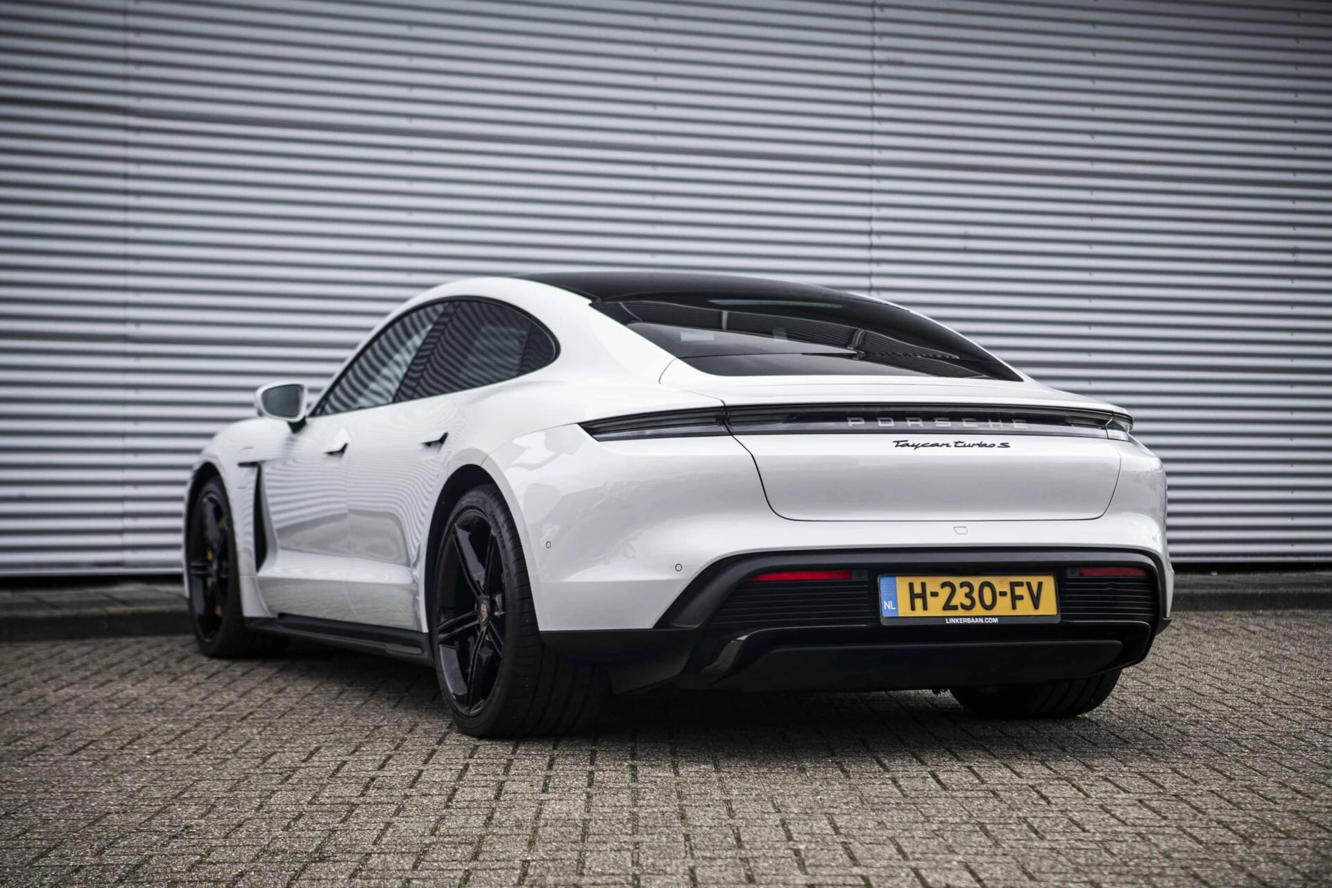 Hoofdafbeelding Porsche Taycan