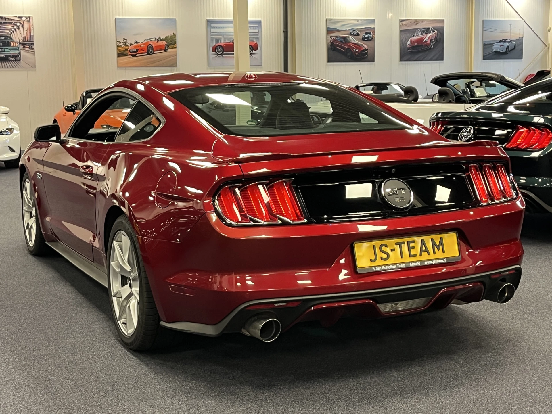 Hoofdafbeelding Ford Mustang