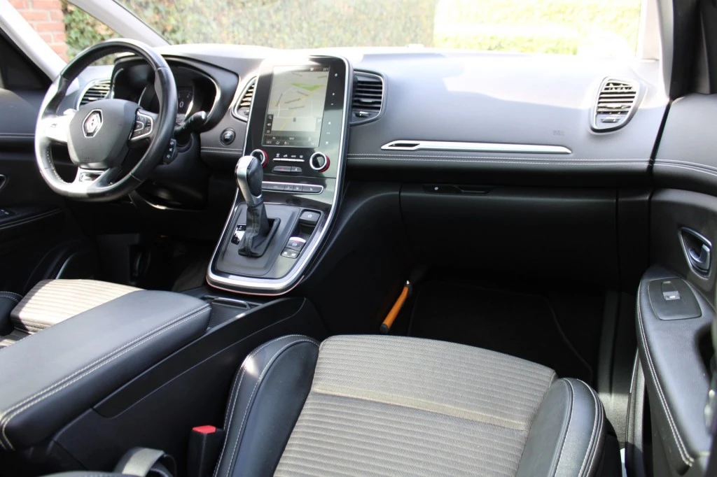 Hoofdafbeelding Renault Scénic