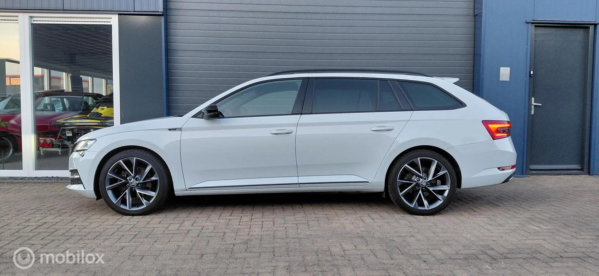 Hoofdafbeelding Škoda Superb