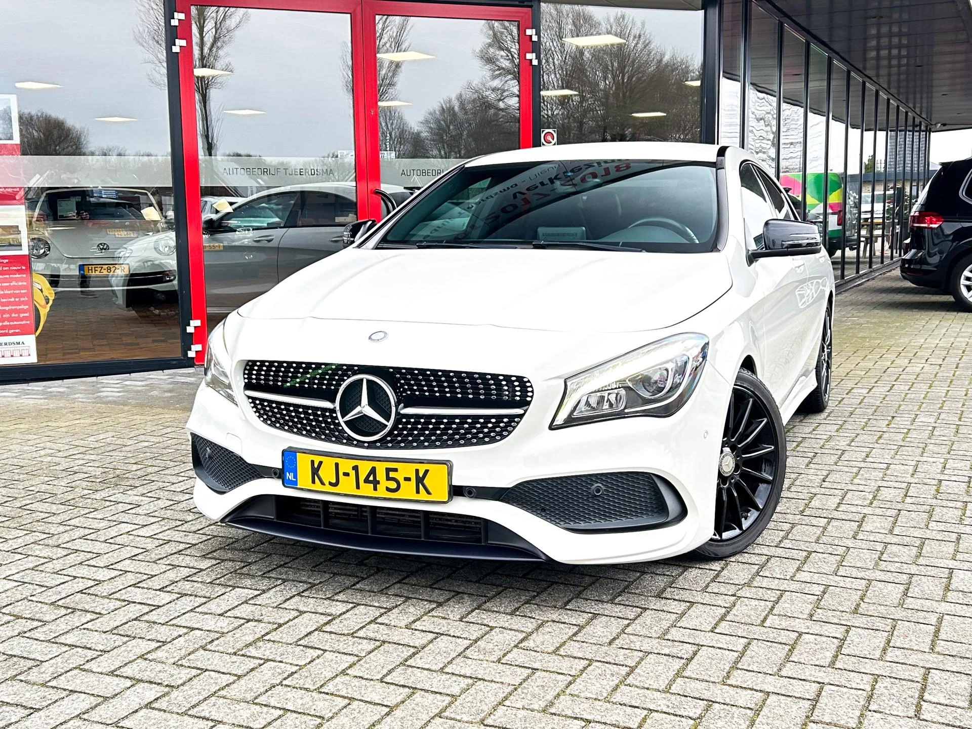 Hoofdafbeelding Mercedes-Benz CLA