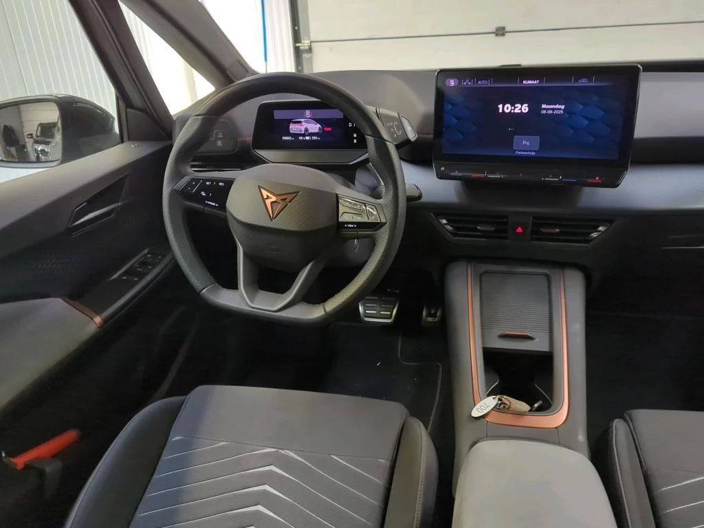 Hoofdafbeelding CUPRA Born