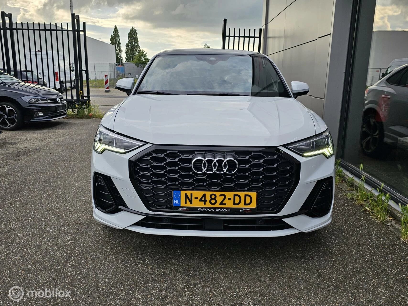 Hoofdafbeelding Audi Q3