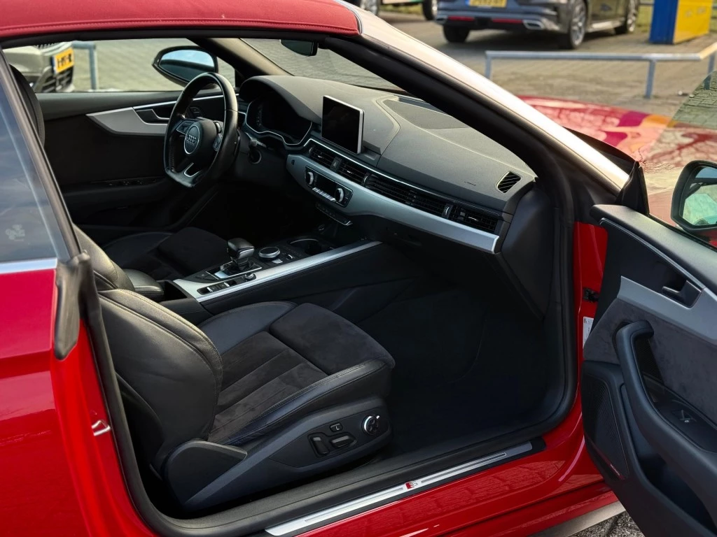 Hoofdafbeelding Audi Cabriolet