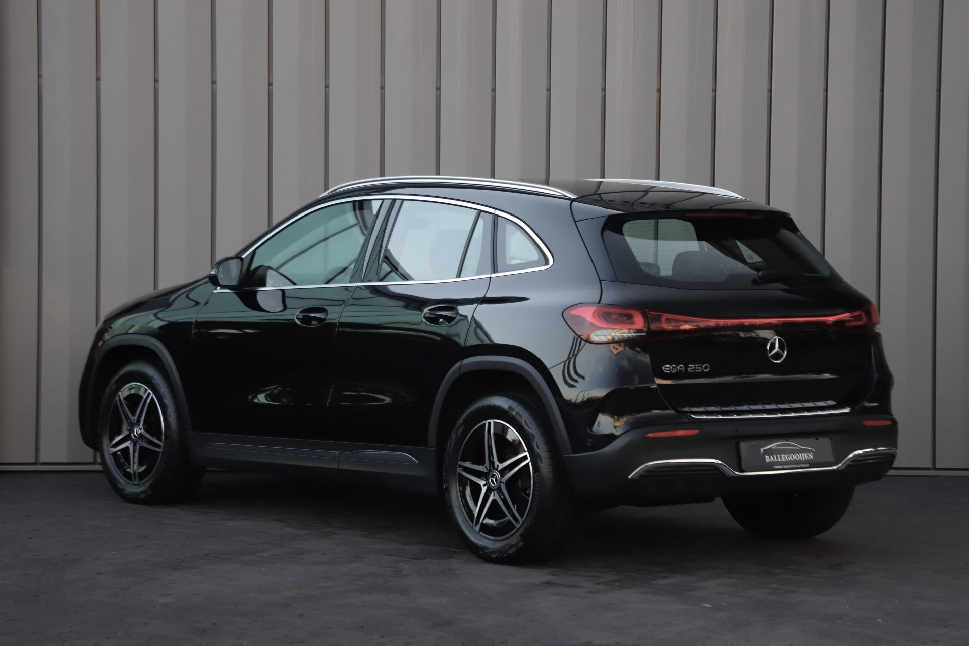 Hoofdafbeelding Mercedes-Benz EQA