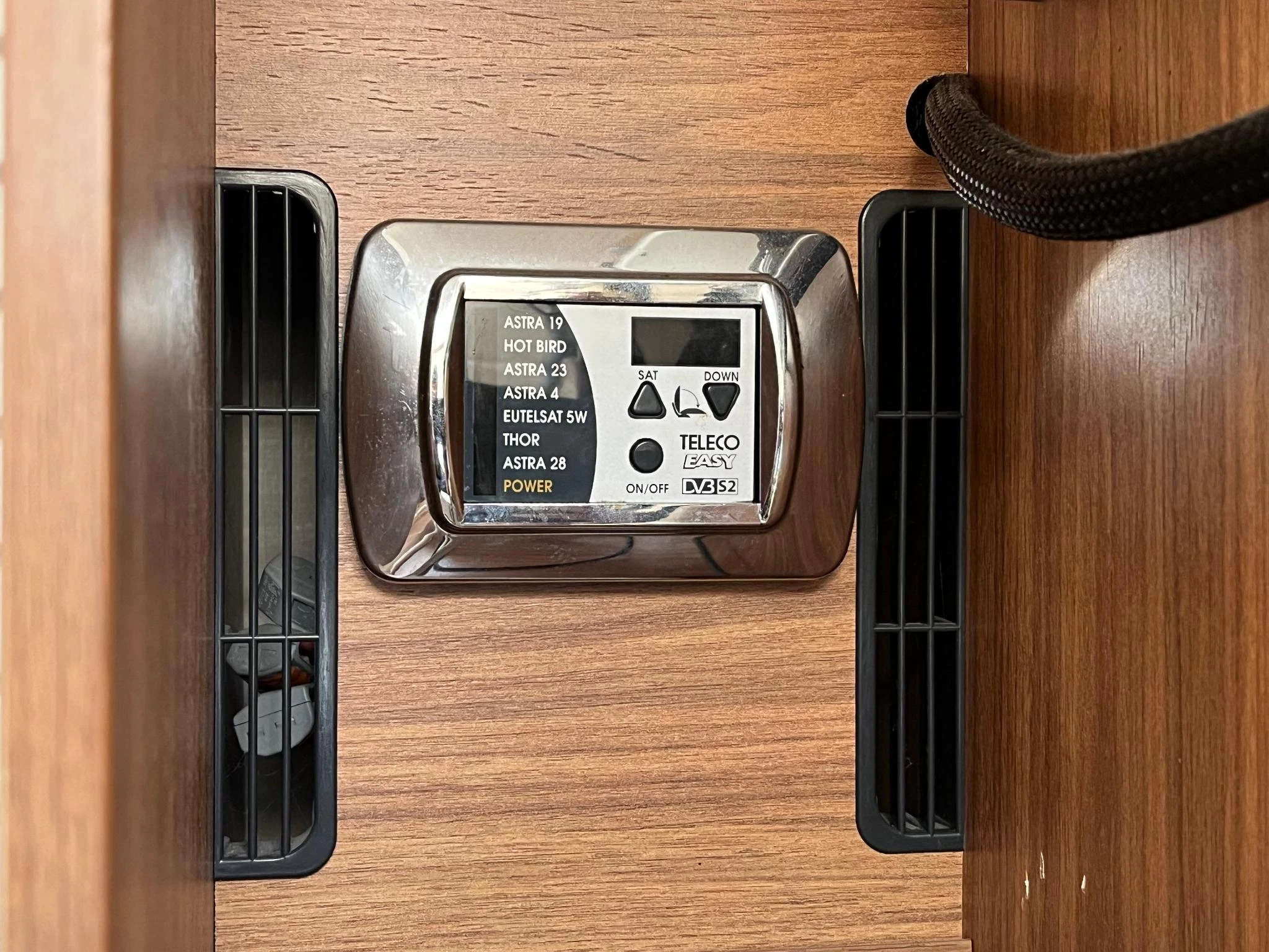 Hoofdafbeelding Carado Capron T 449