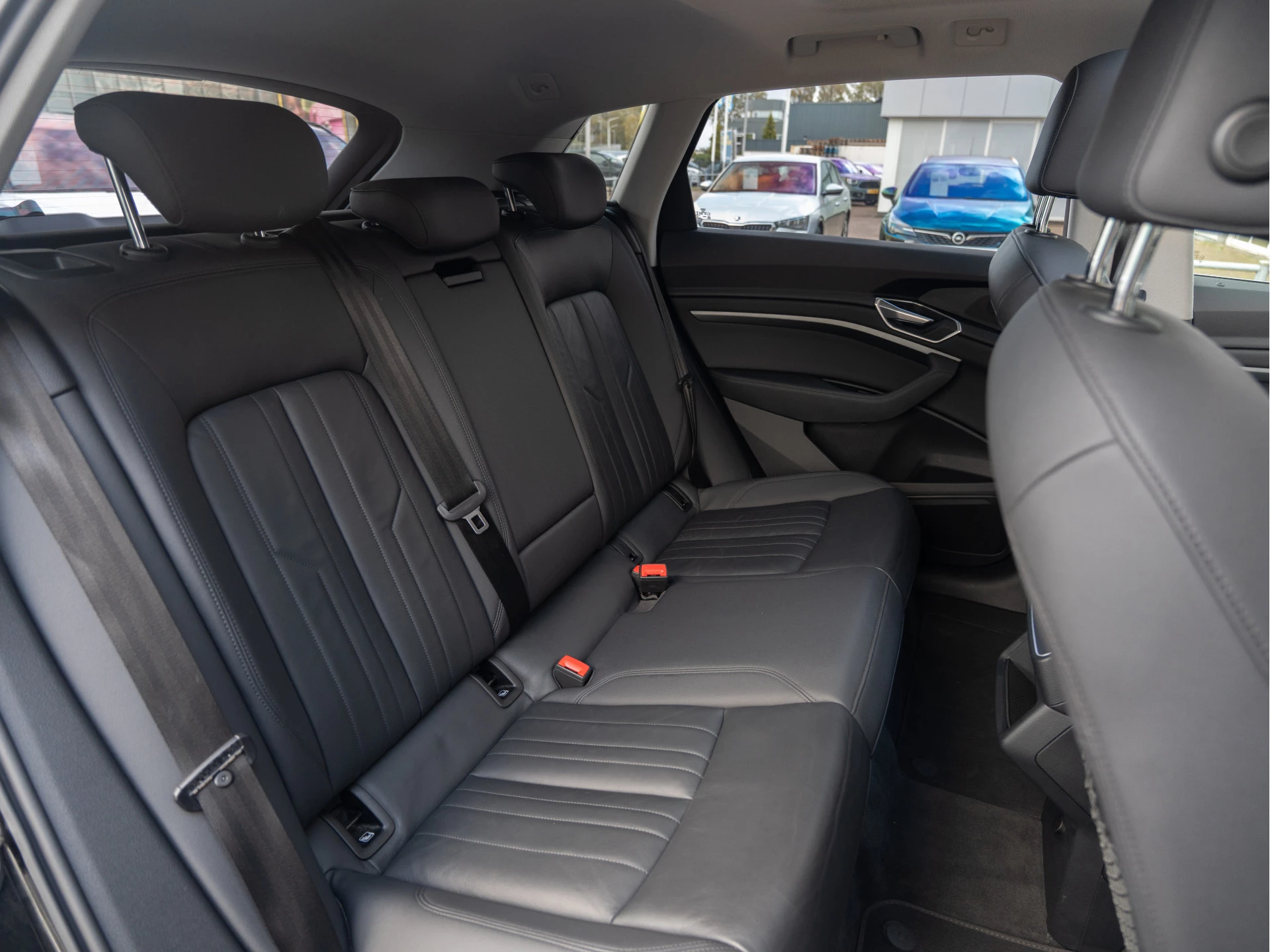 Hoofdafbeelding Audi e-tron