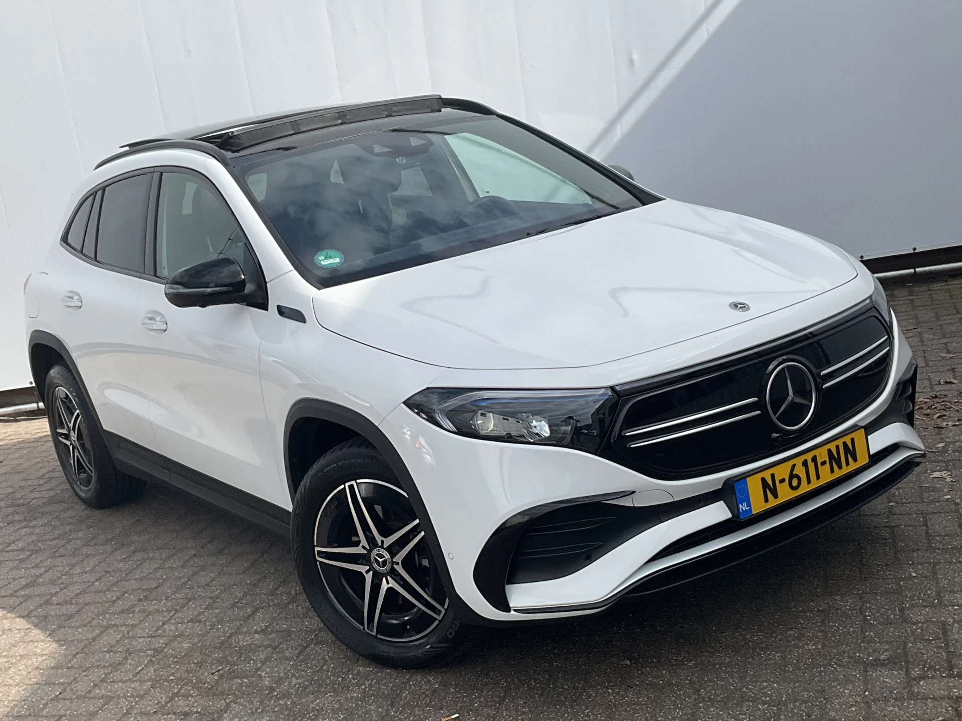 Hoofdafbeelding Mercedes-Benz EQA