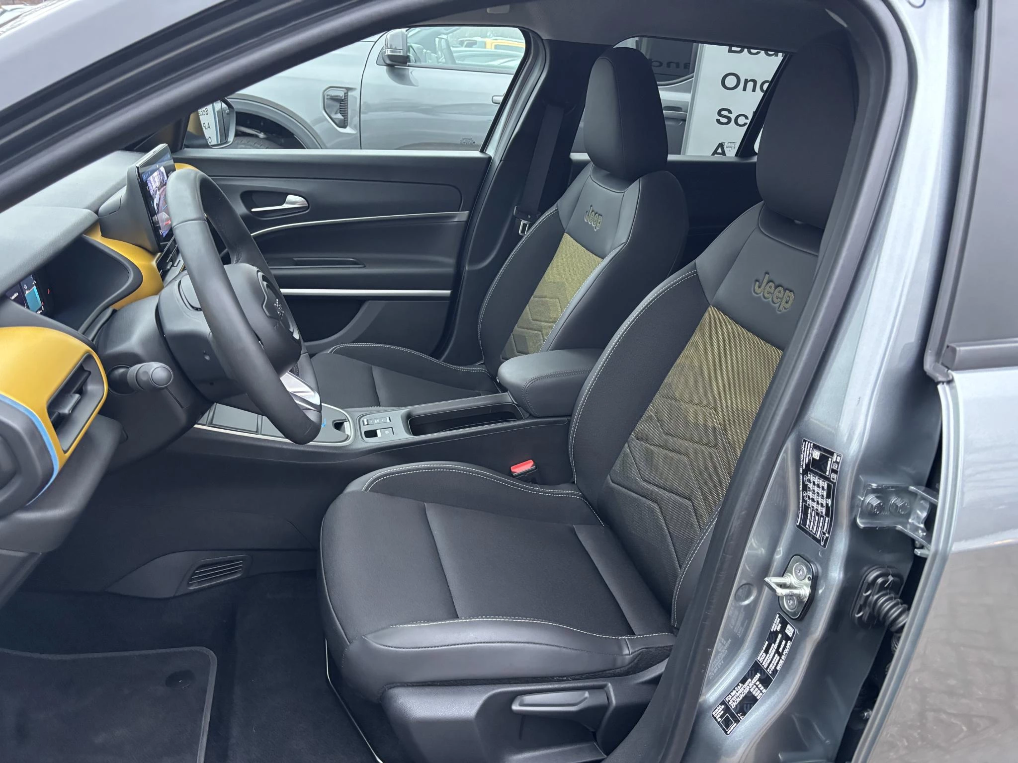 Hoofdafbeelding Jeep Avenger