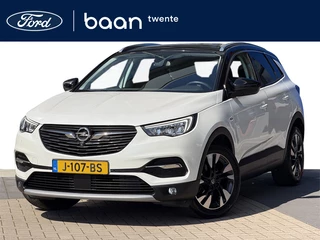 Hoofdafbeelding Opel Grandland X Opel Grandland X 1.2 Turbo Innovation | Navi | Camera v+a | Winterpack | Elek. achterklep | Apple Carplay