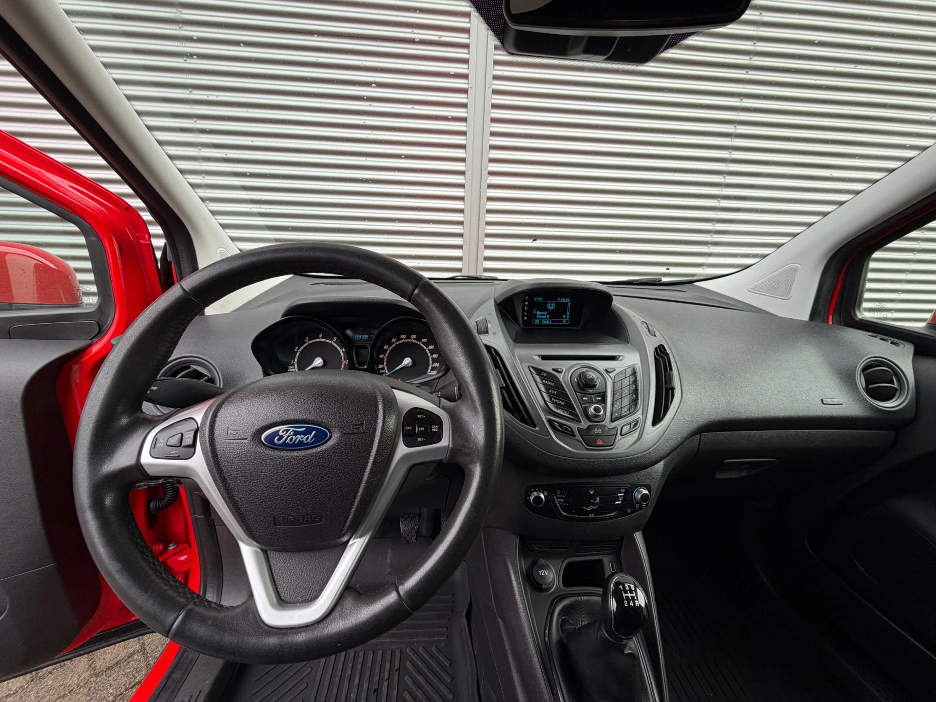 Hoofdafbeelding Ford Transit Courier