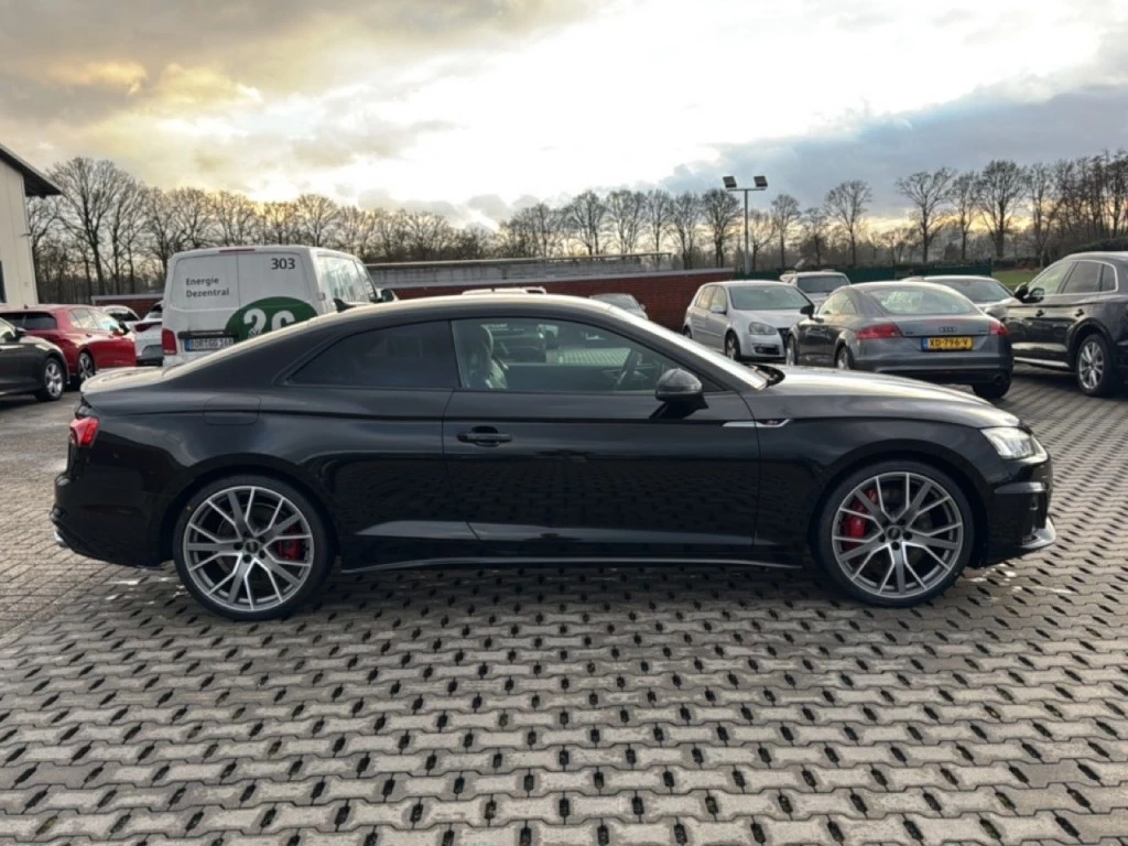 Hoofdafbeelding Audi S5