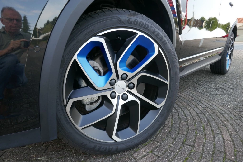 Hoofdafbeelding Lynk & Co 01