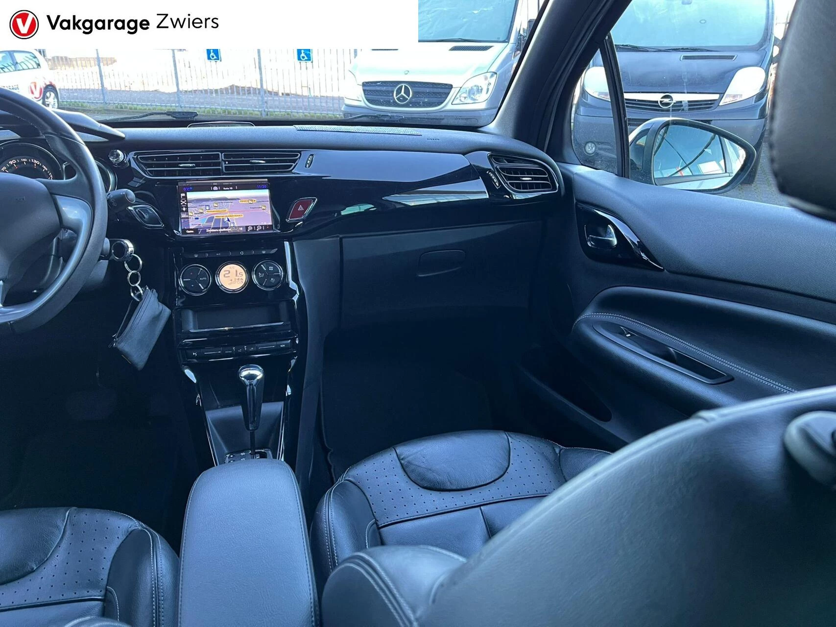 Hoofdafbeelding DS DS 3