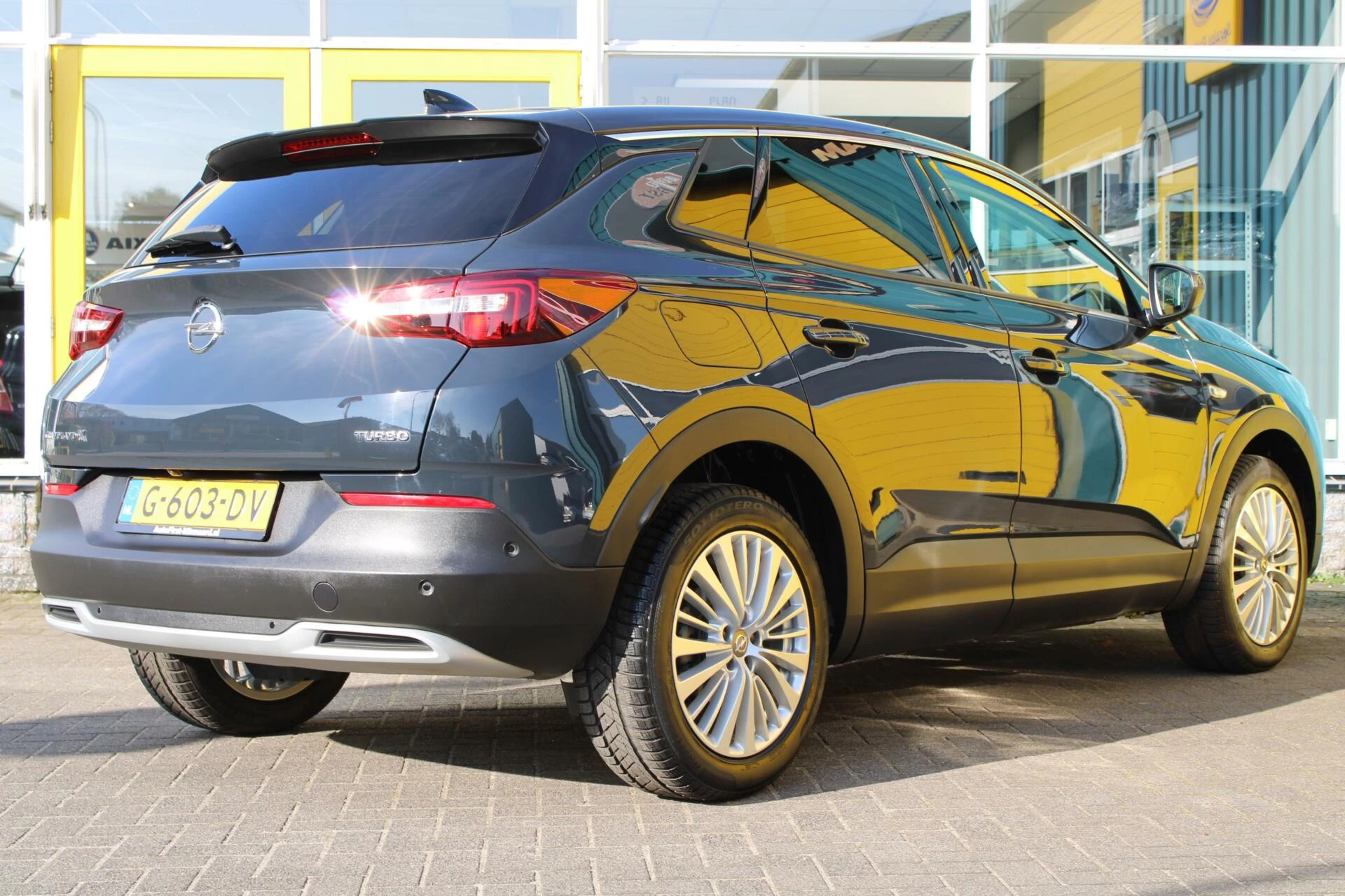 Hoofdafbeelding Opel Grandland X