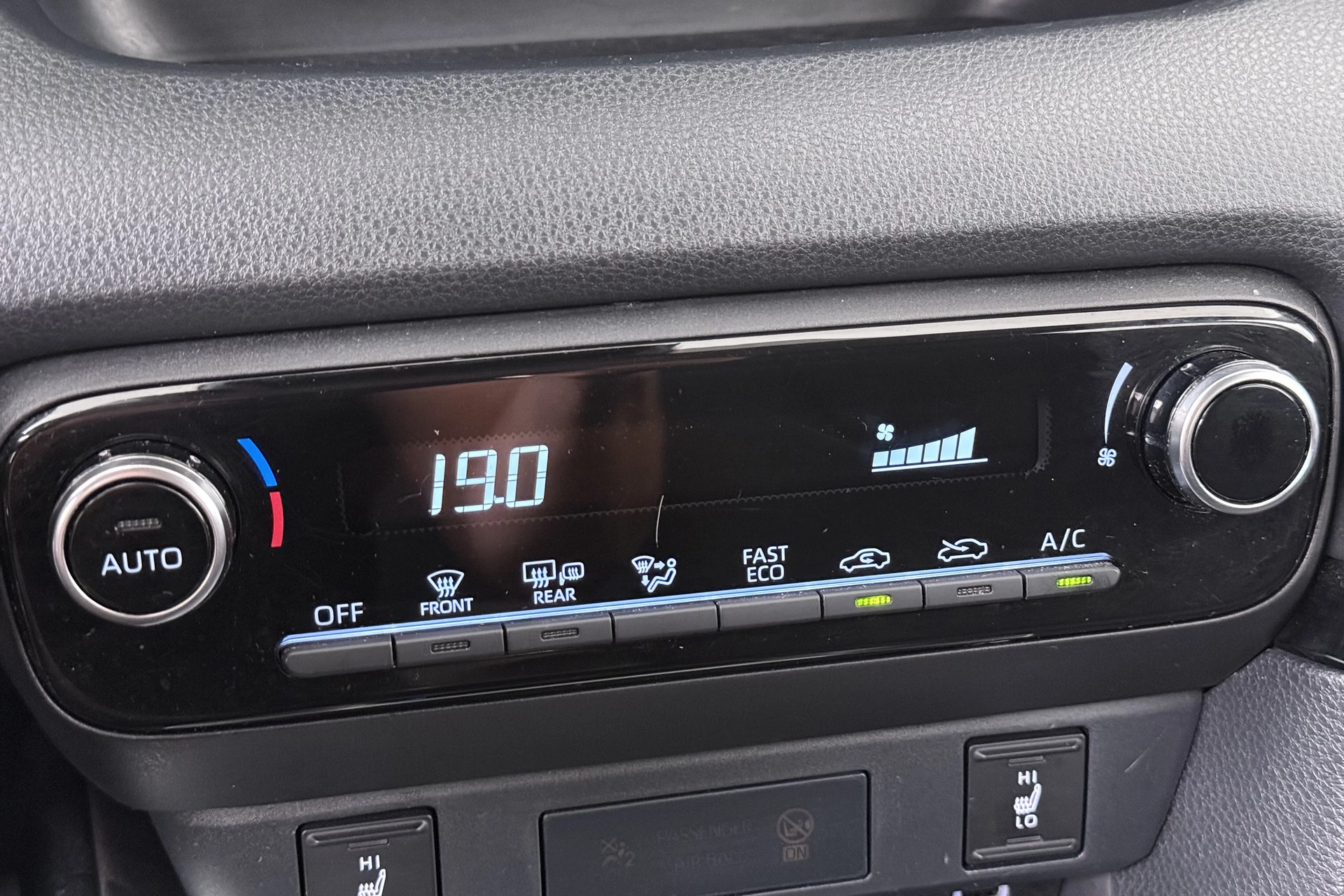Hoofdafbeelding Mazda 2 Hybrid