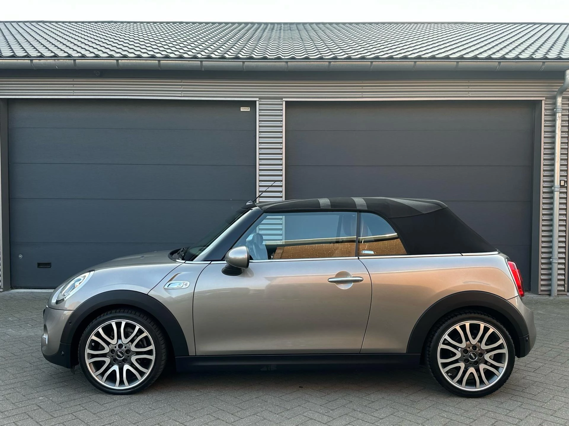 Hoofdafbeelding MINI Cooper S Cabrio