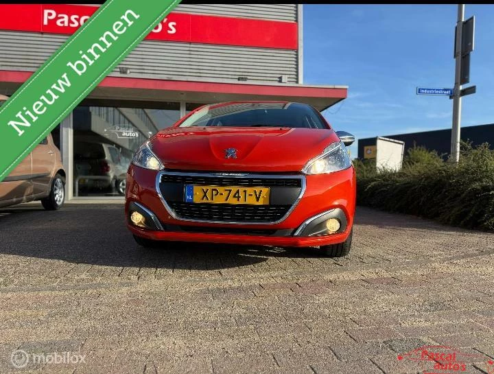 Hoofdafbeelding Peugeot 208