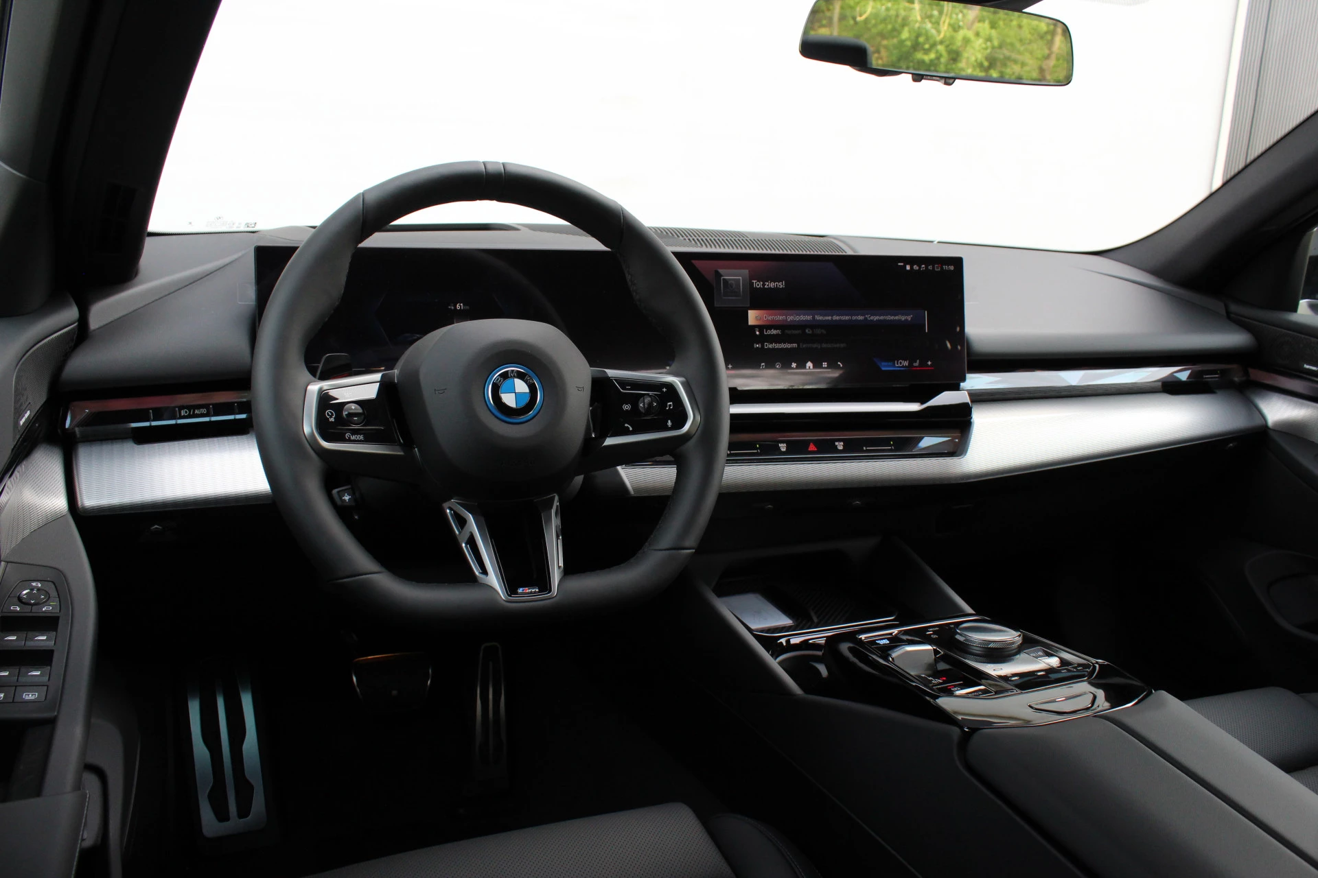 Hoofdafbeelding BMW i5