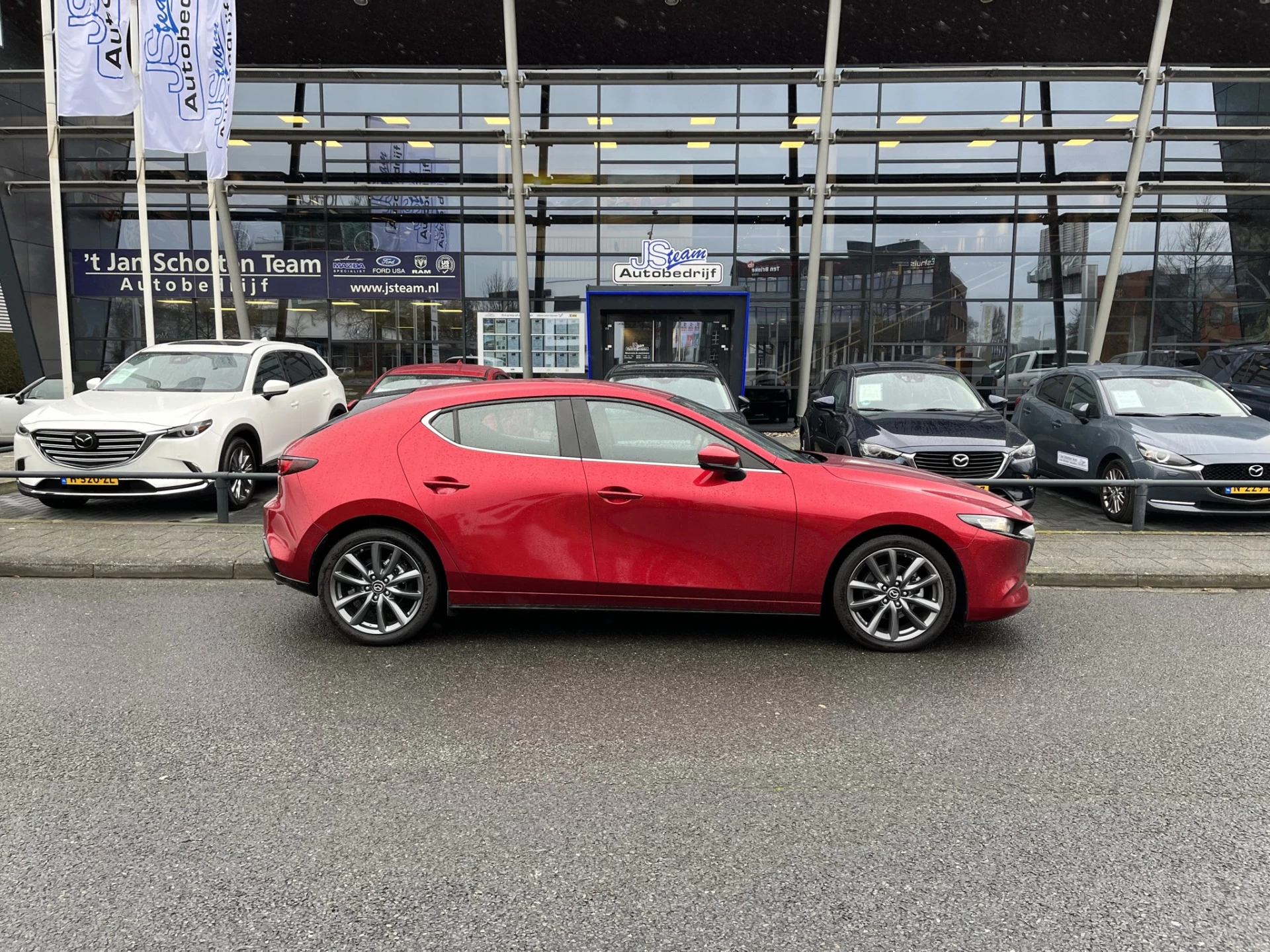 Hoofdafbeelding Mazda 3