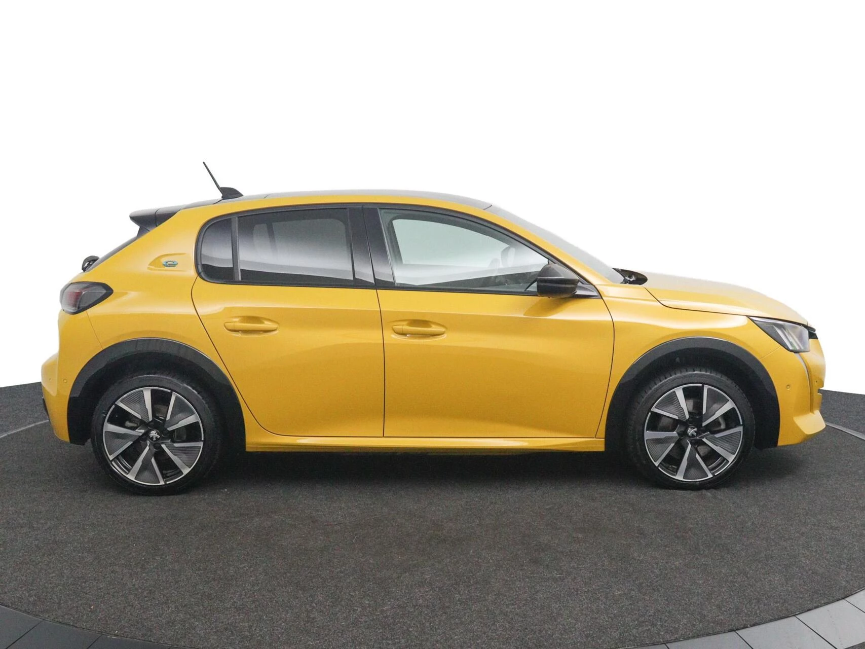 Hoofdafbeelding Peugeot e-208