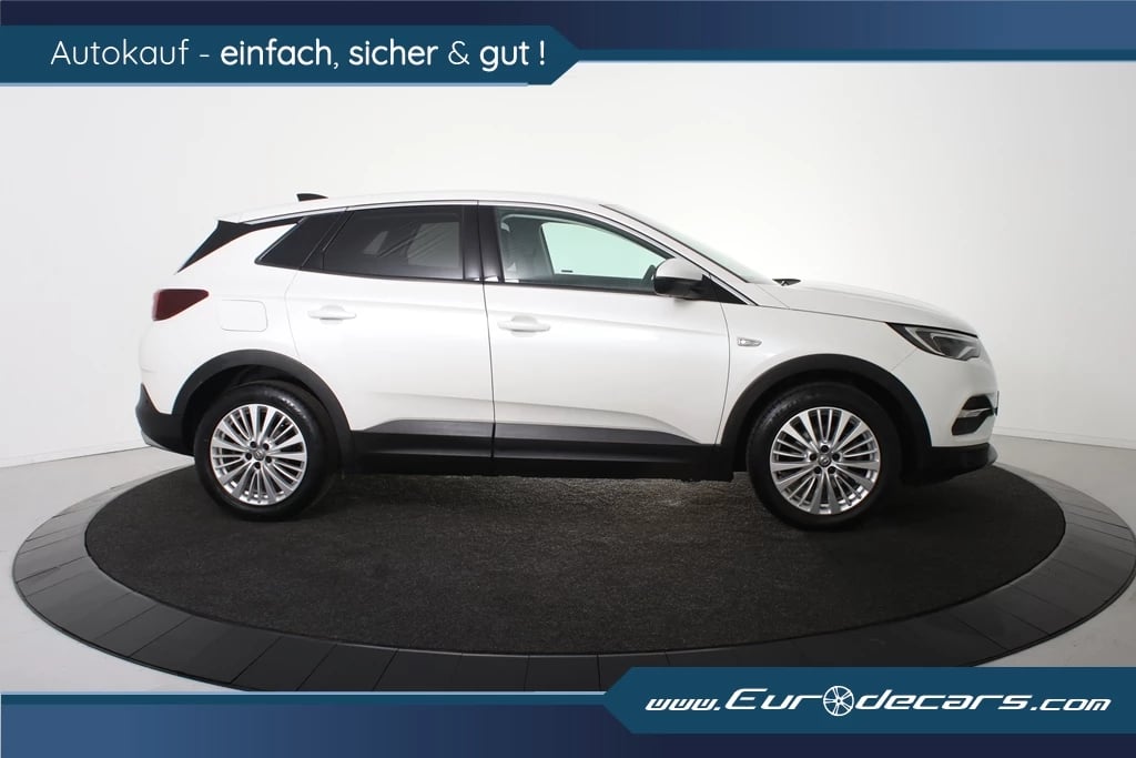 Hoofdafbeelding Opel Grandland X