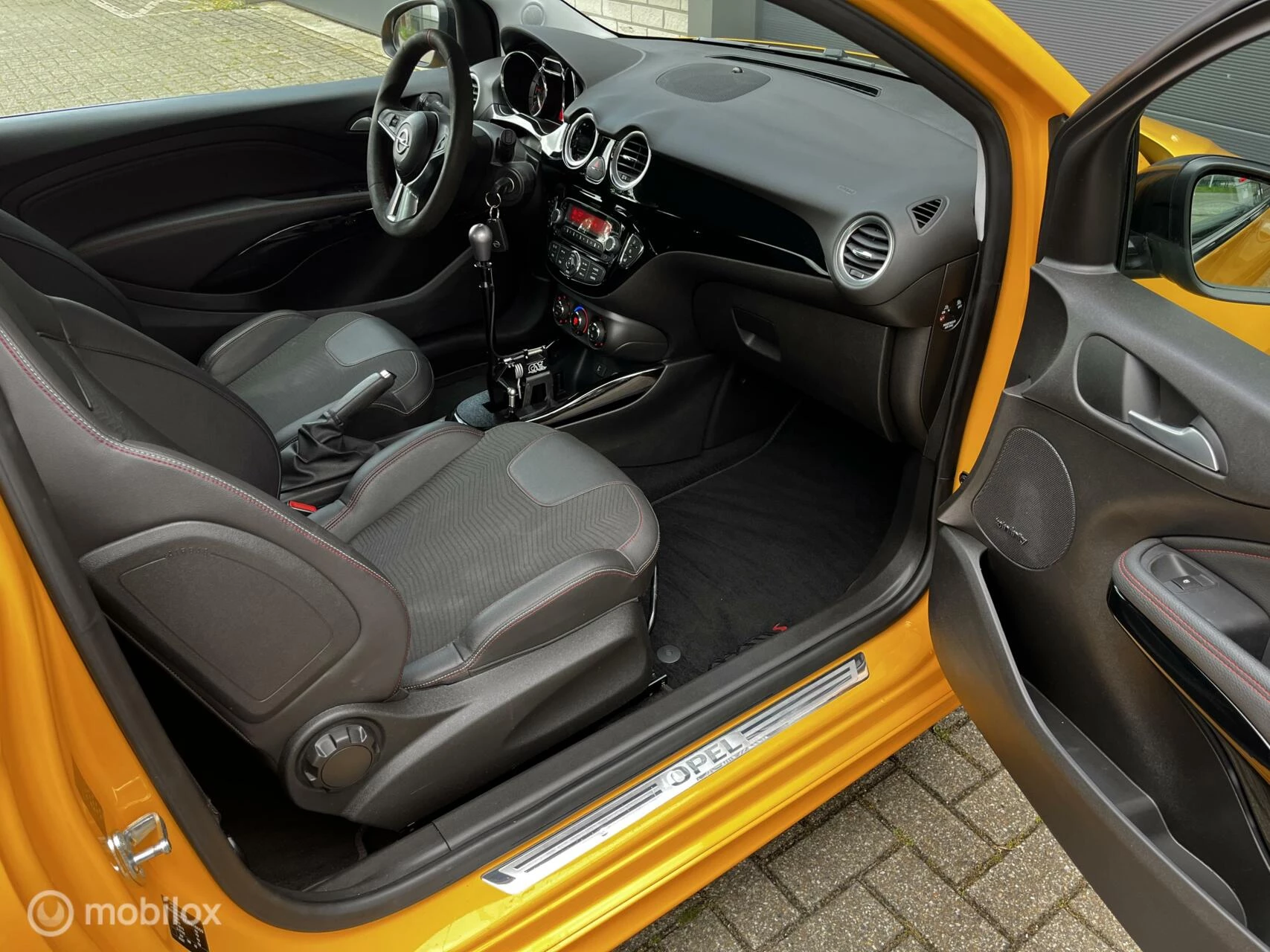 Hoofdafbeelding Opel ADAM