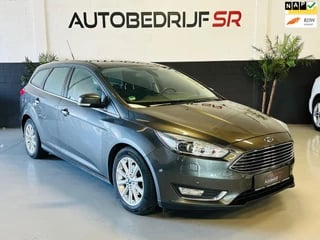 Ford Focus Wagon 1.0 Titanium Xenon! Cruise Controle! Navigatie! Parkeersensoren!