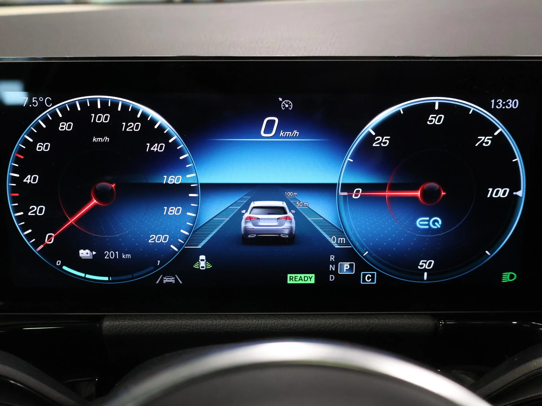 Hoofdafbeelding Mercedes-Benz EQA