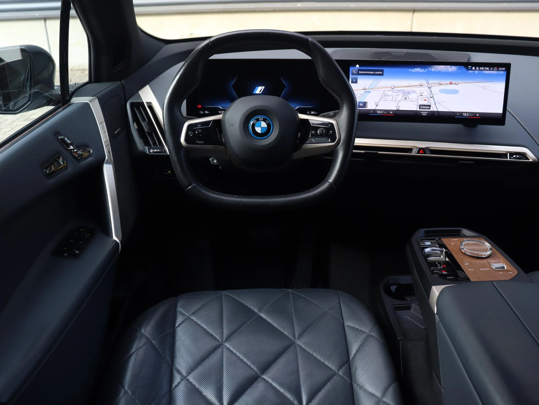 Hoofdafbeelding BMW iX