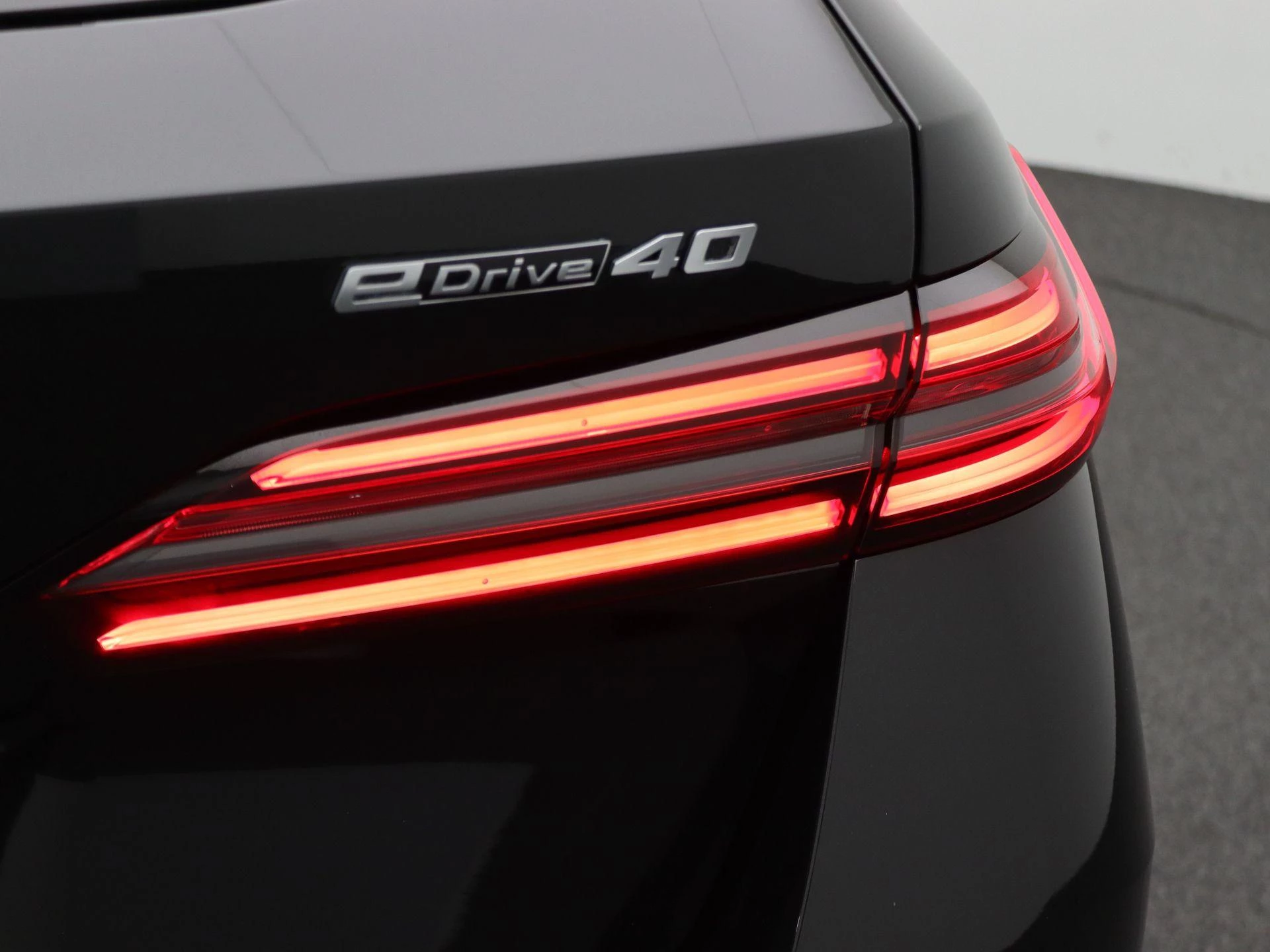 Hoofdafbeelding BMW i5