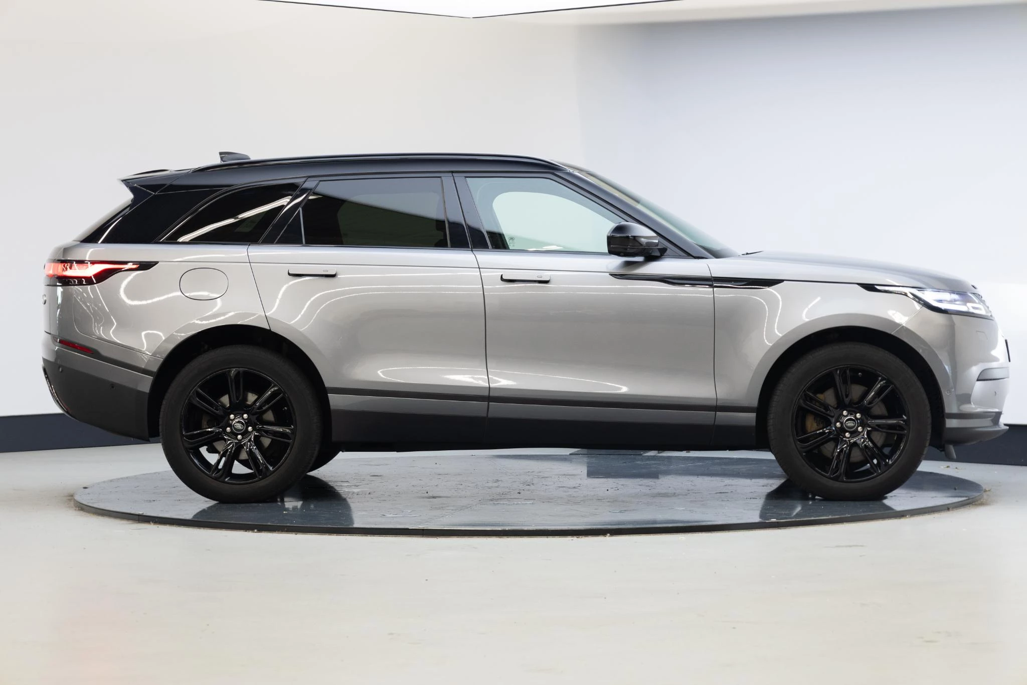 Hoofdafbeelding Land Rover Range Rover Velar