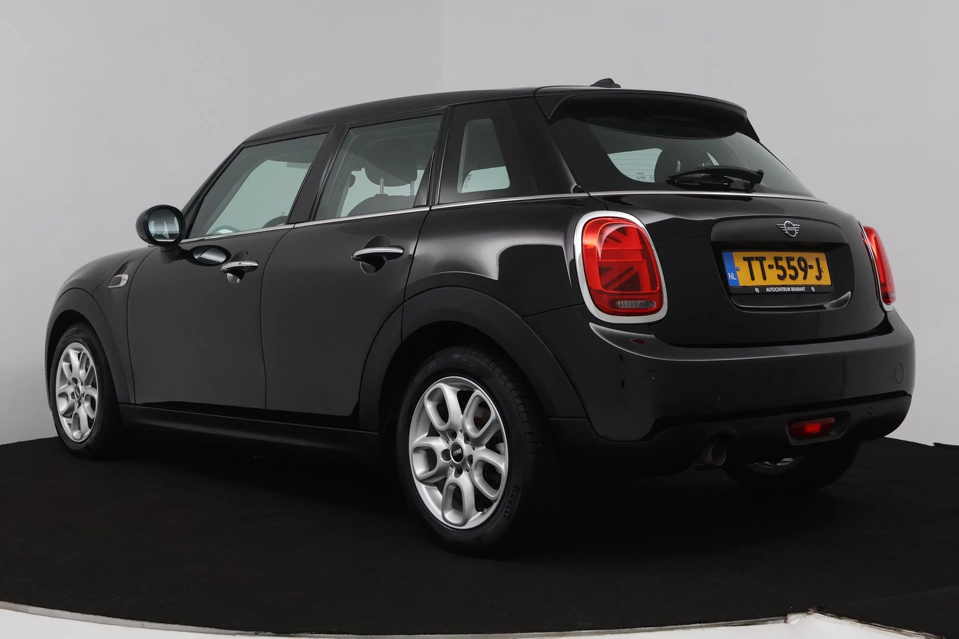 Hoofdafbeelding MINI One