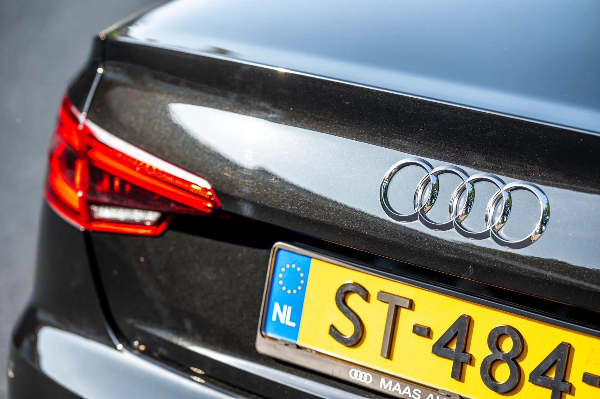 Hoofdafbeelding Audi A4