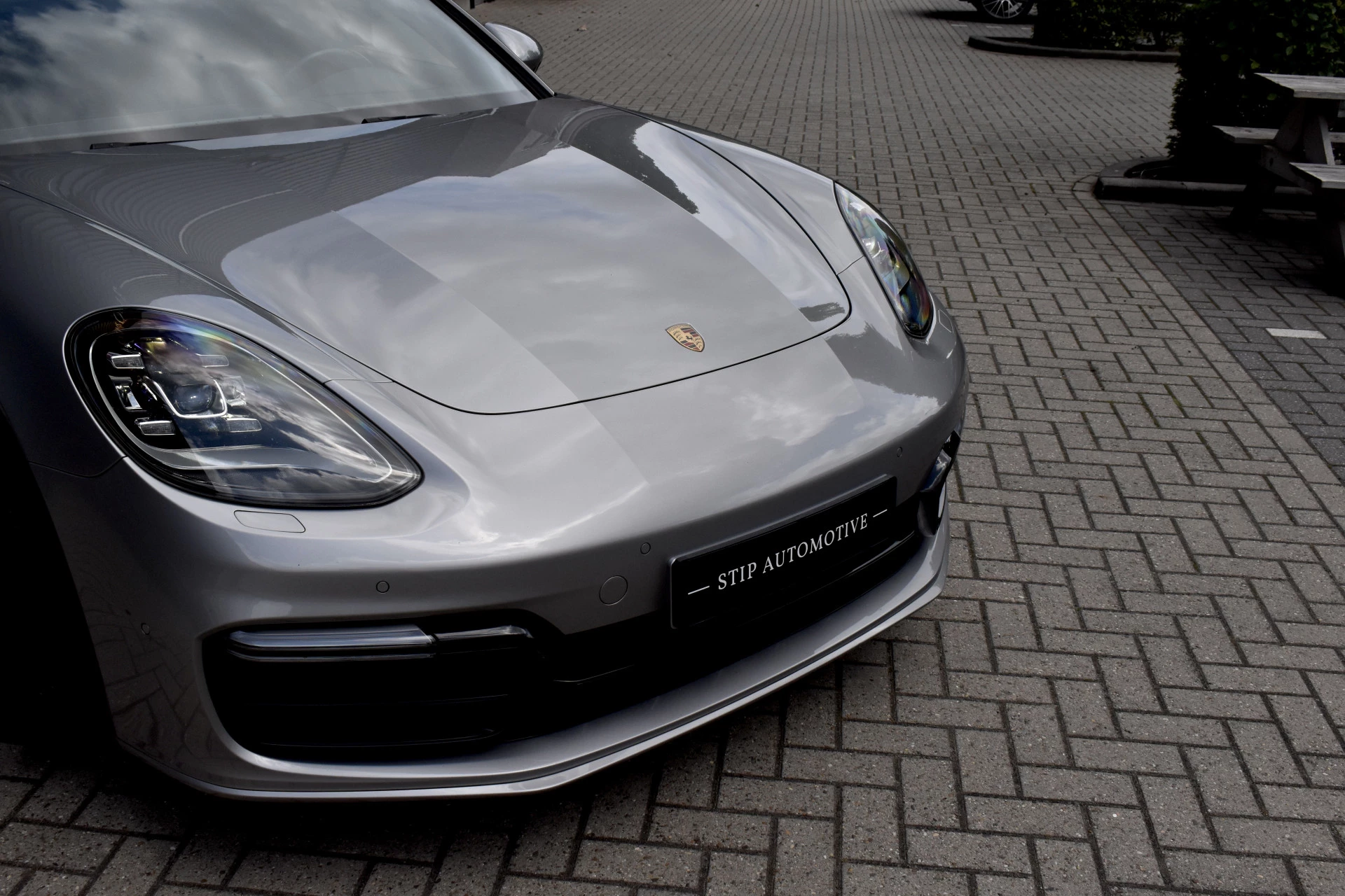 Hoofdafbeelding Porsche Panamera