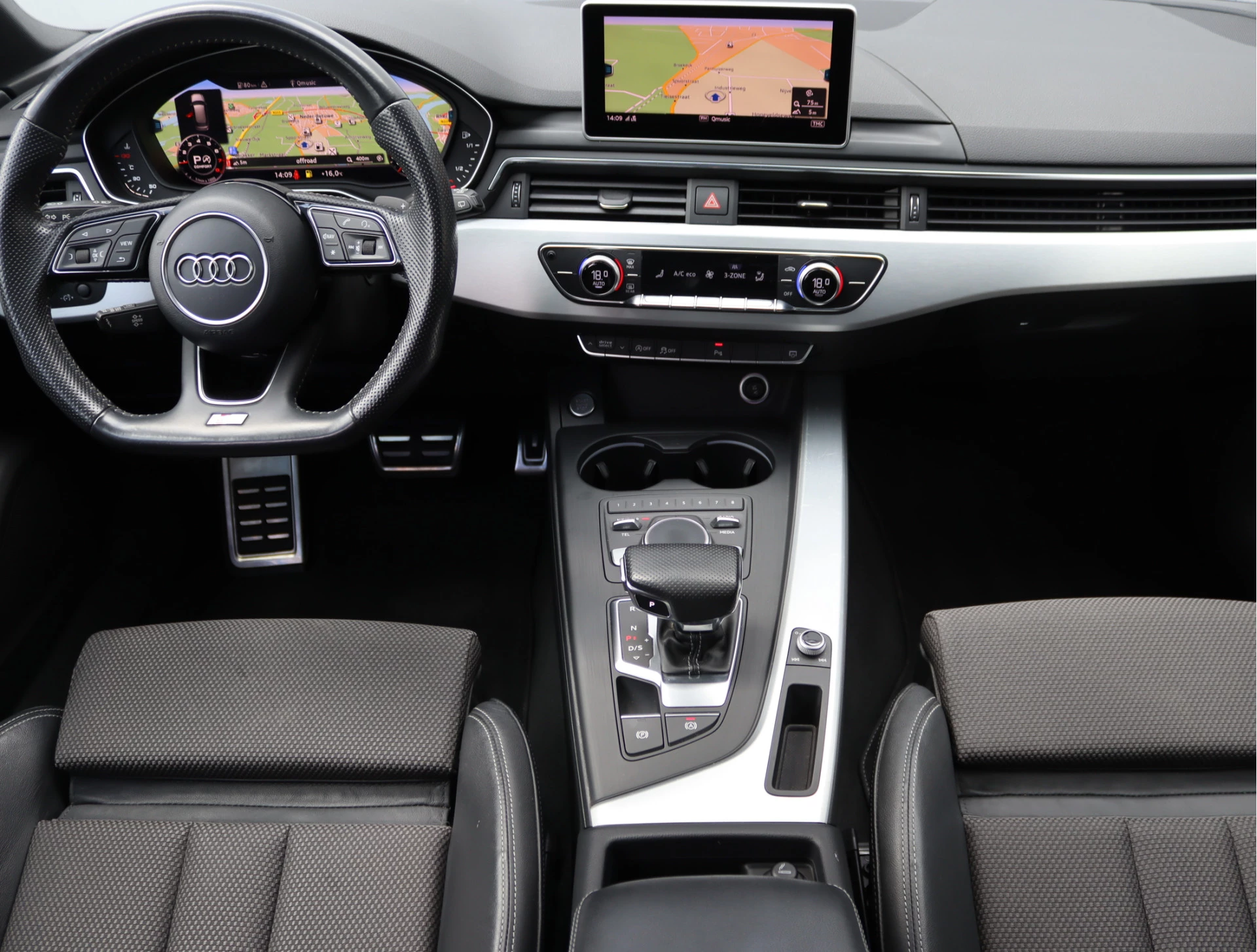 Hoofdafbeelding Audi A4