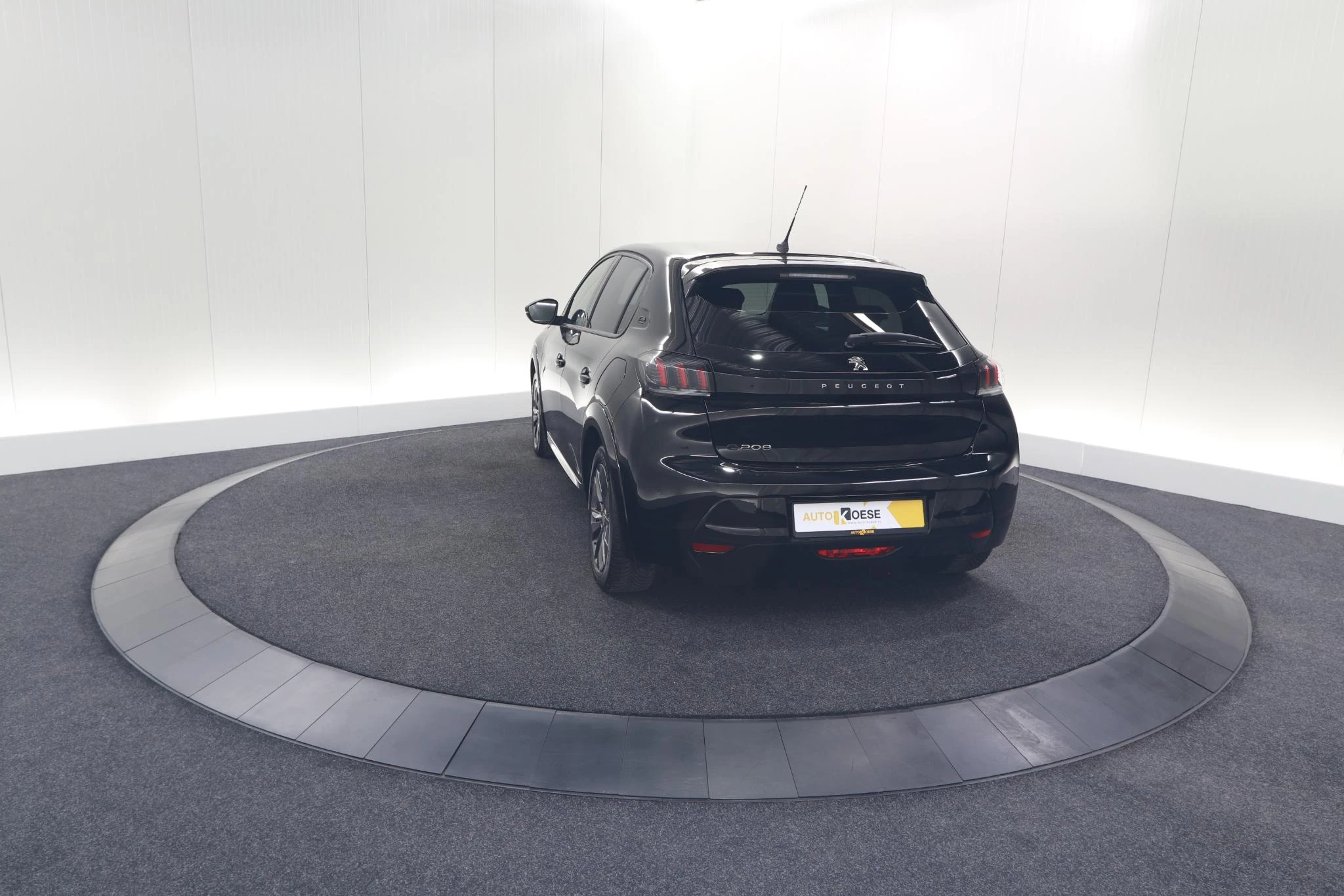 Hoofdafbeelding Peugeot e-208