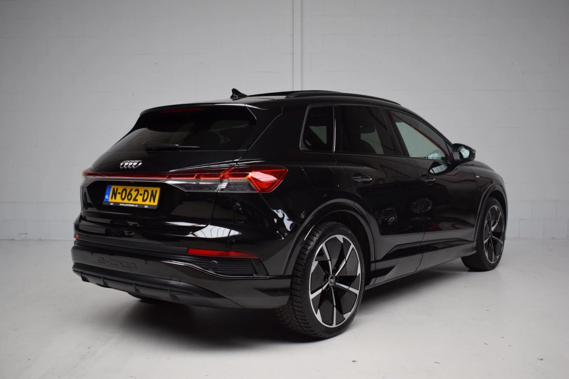 Hoofdafbeelding Audi Q4 e-tron