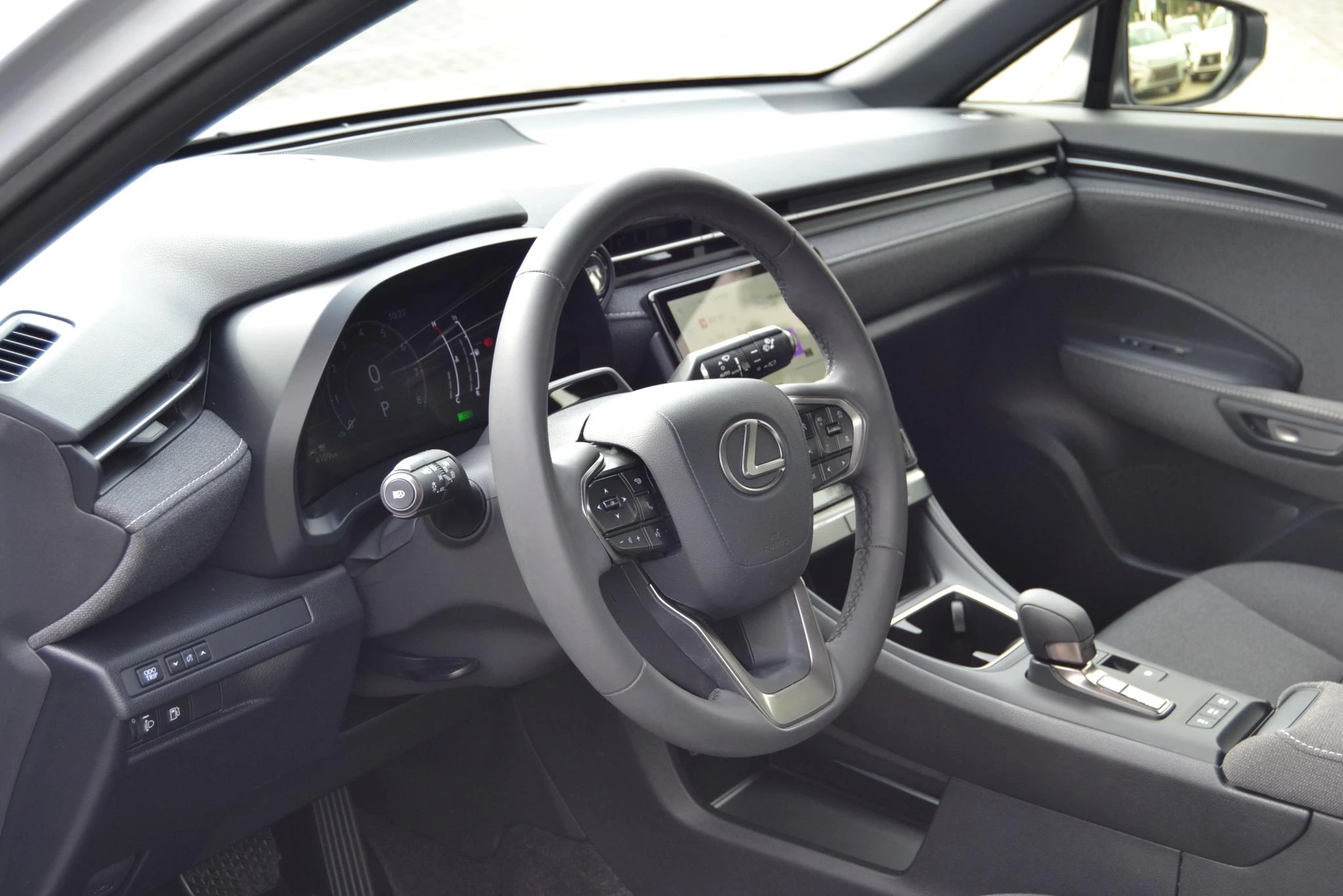 Hoofdafbeelding Lexus LBX