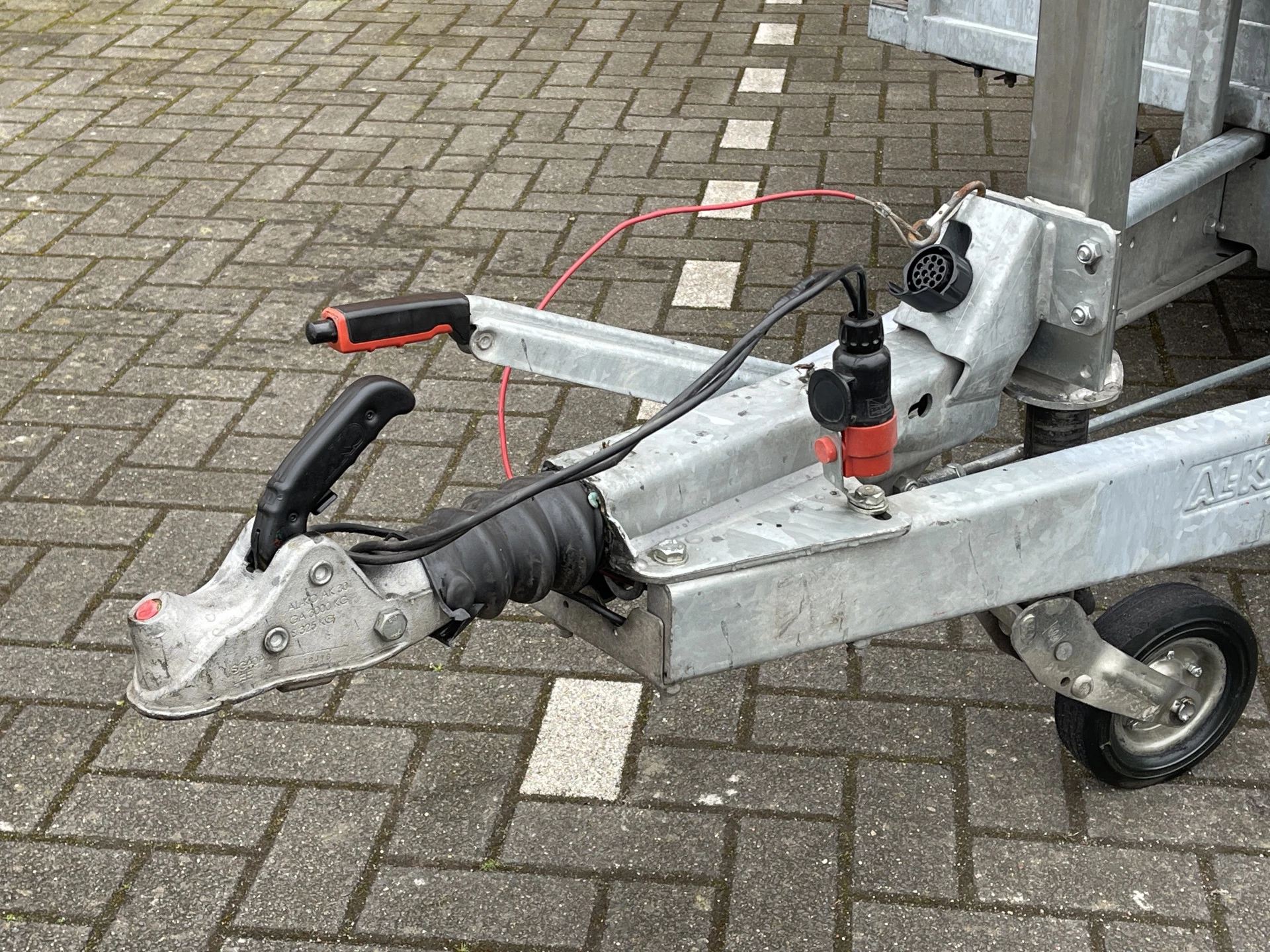 Hoofdafbeelding Saris C3000