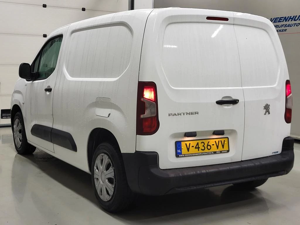 Hoofdafbeelding Peugeot Partner