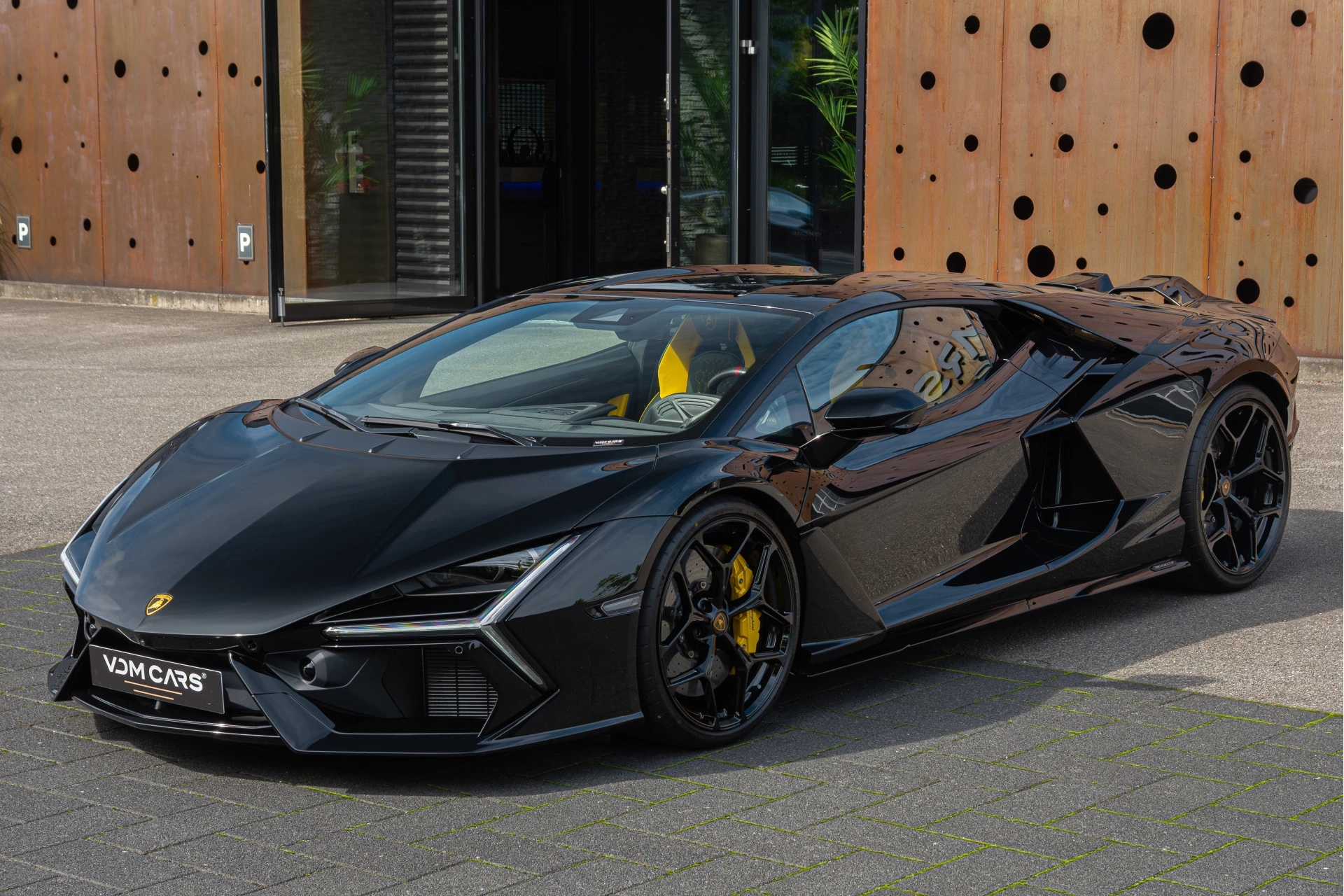 Hoofdafbeelding Lamborghini Revuelto