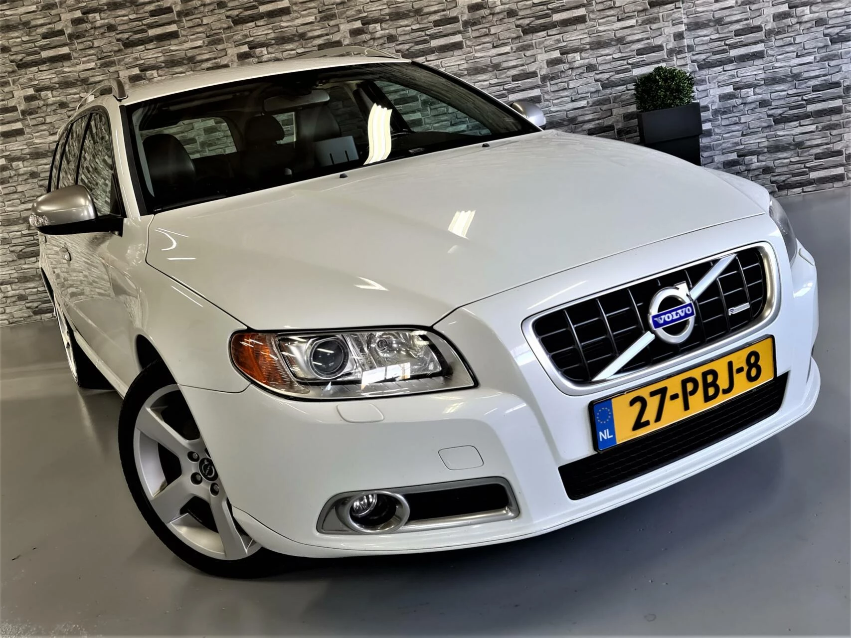 Hoofdafbeelding Volvo V70