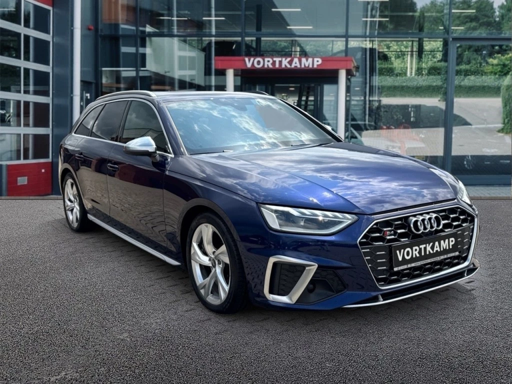 Hoofdafbeelding Audi S4